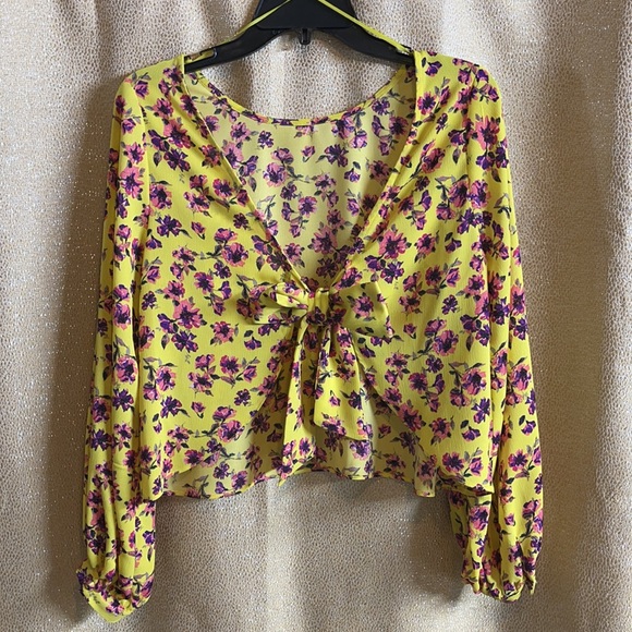 Gianni Bini Tops - NTW GB Gianni Floral Open Back Blouse
